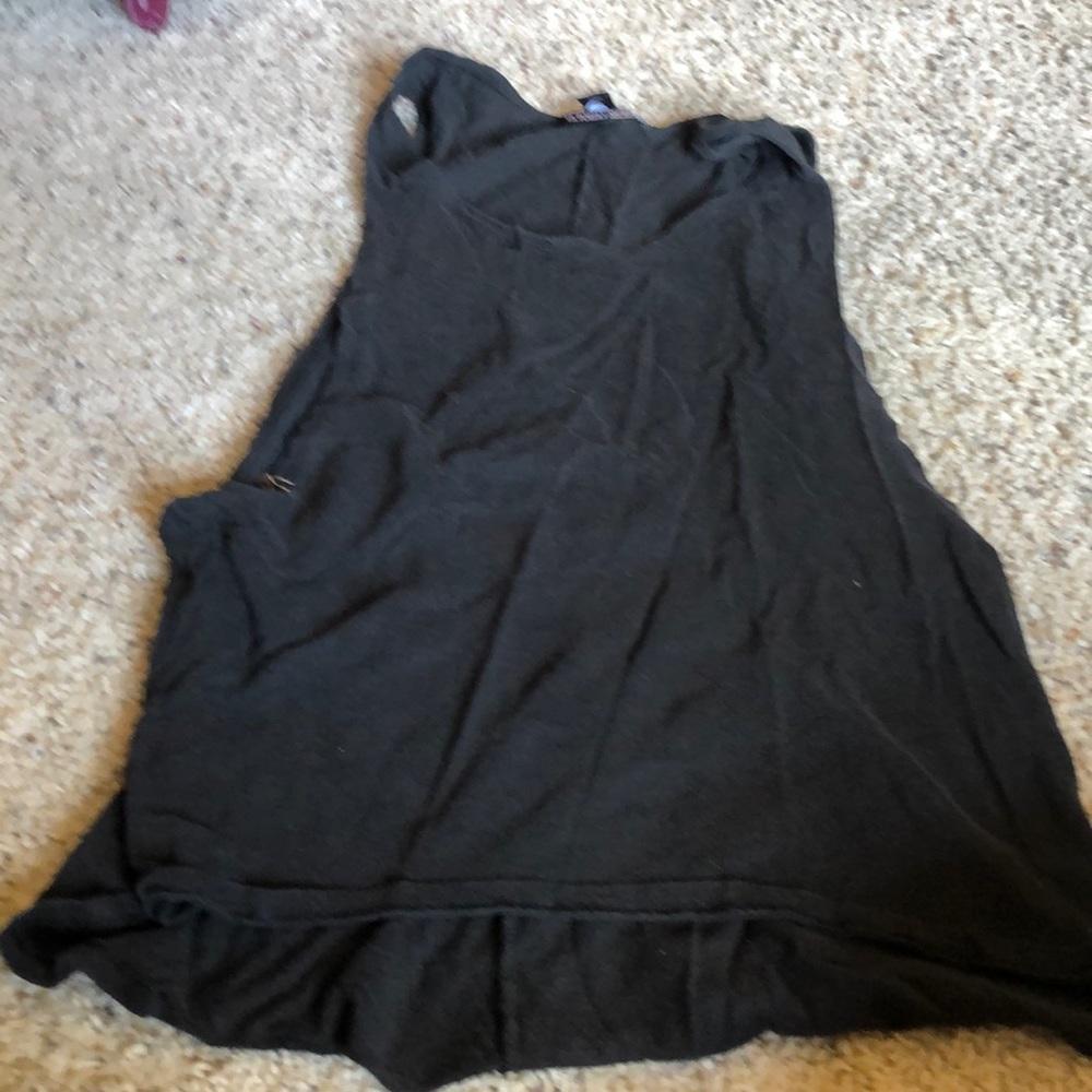 Black muscles tank